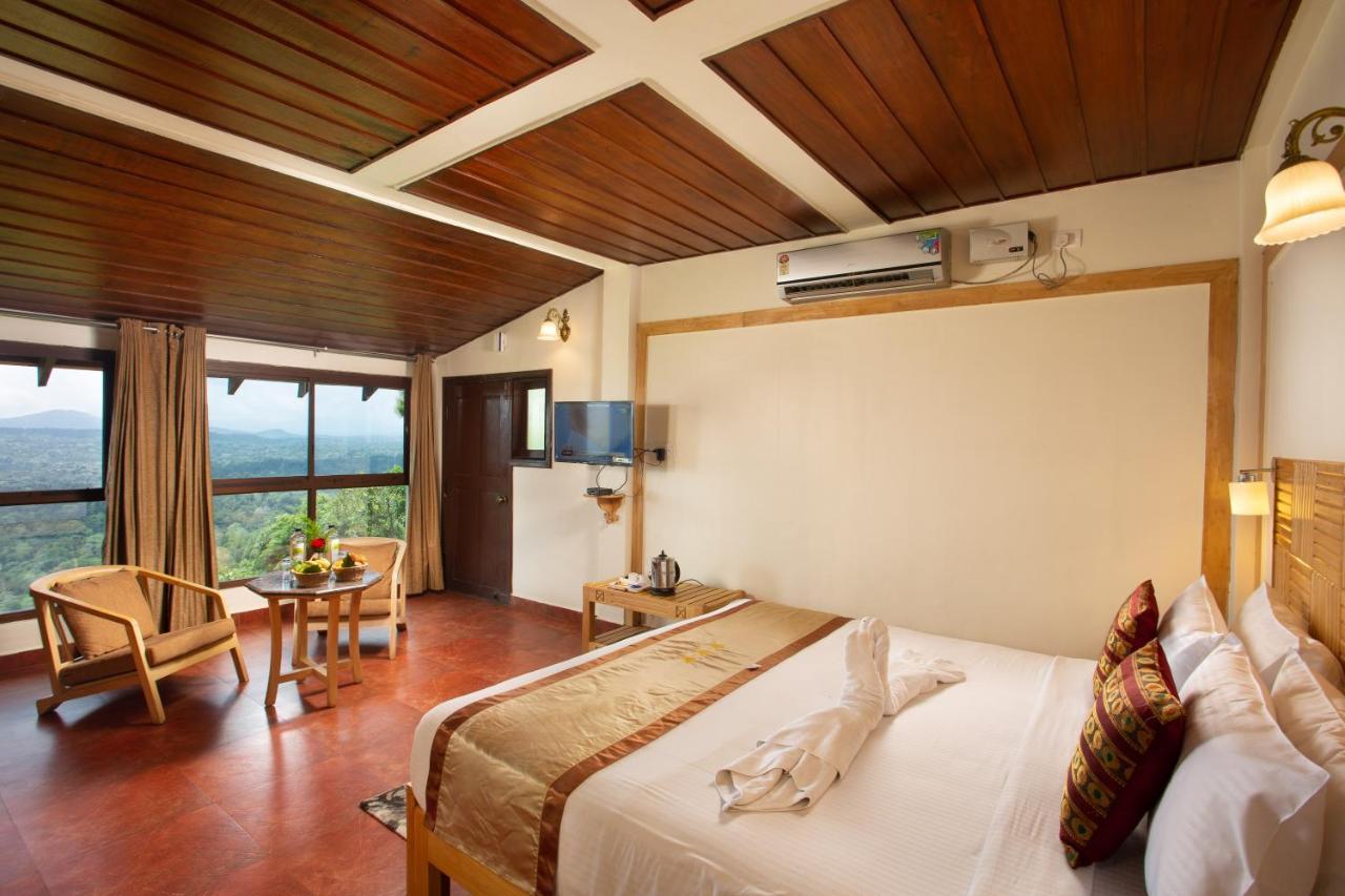 The Porcupine Castle Resort Madikeri Dış mekan fotoğraf